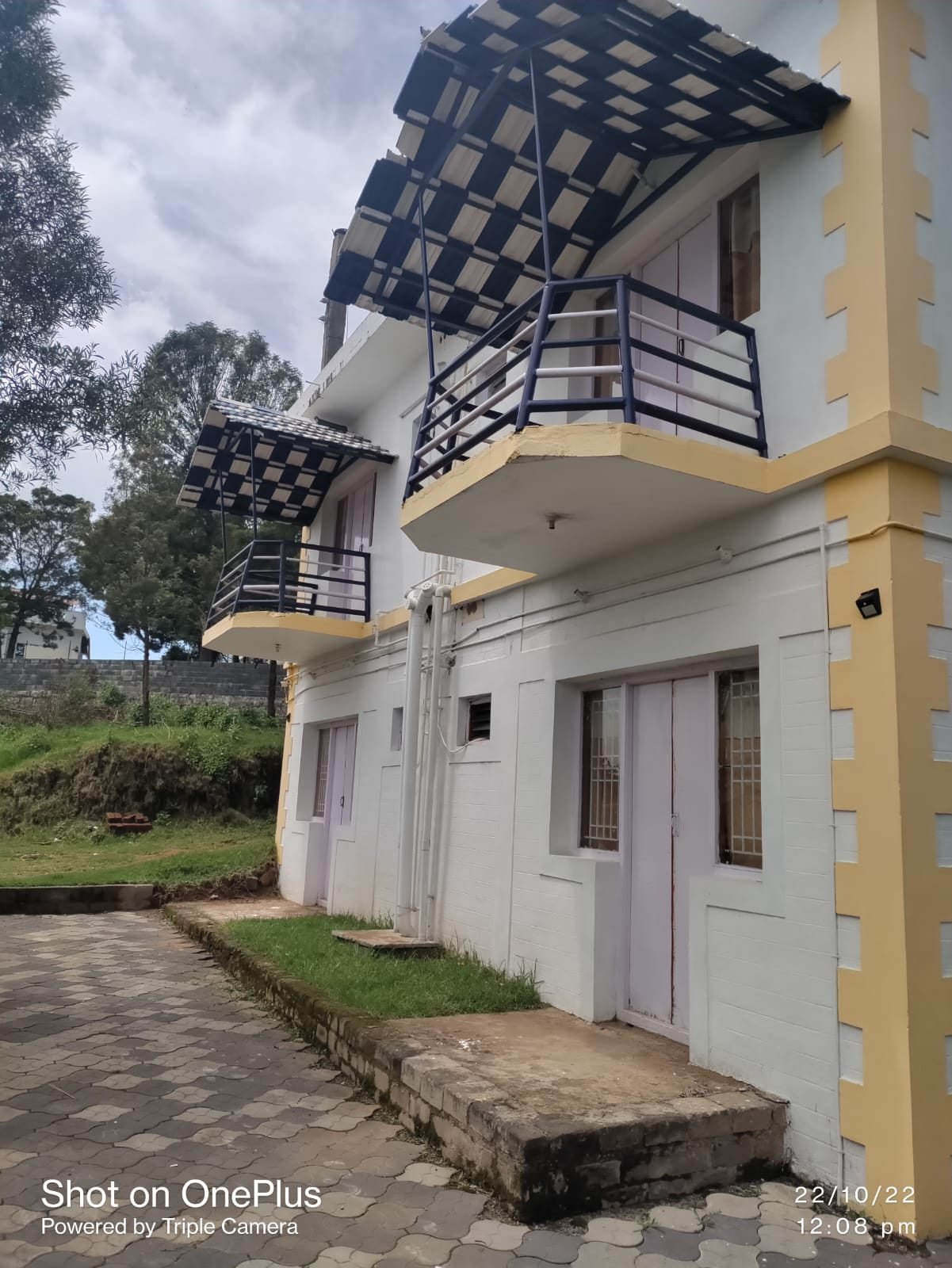 Belair Cottages – Cottages: Standard Room Bldg Outer View